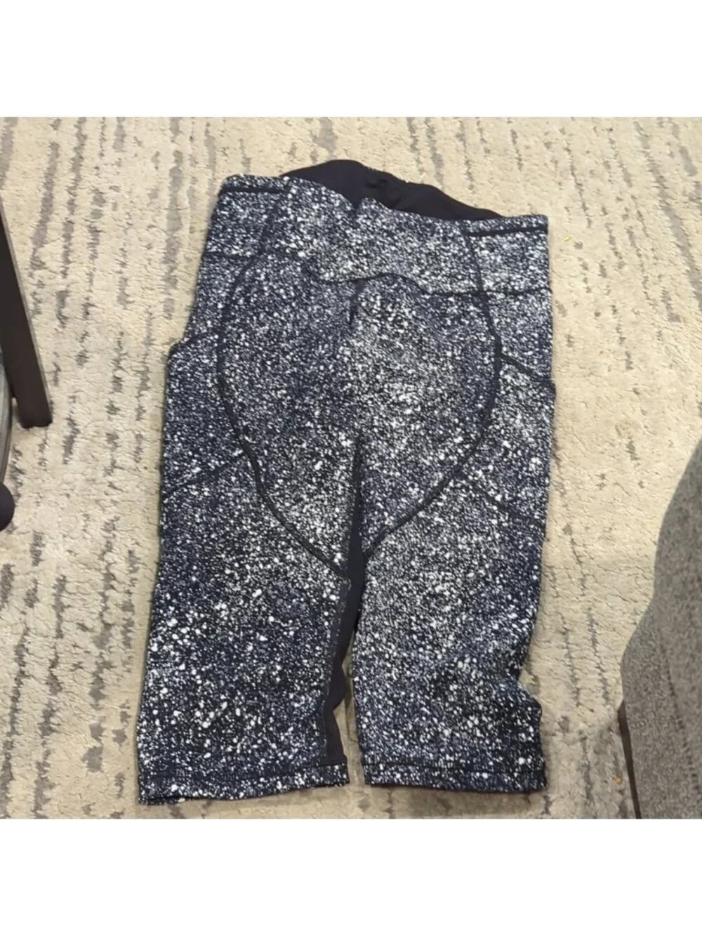 Lululemon Outrun 17